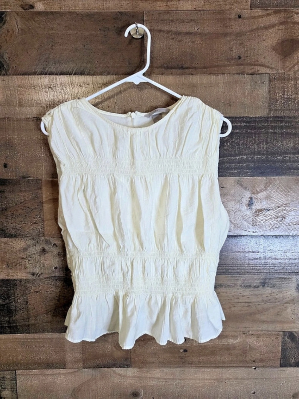 H&Medium Smocked Ruffle Tank Top in White Size Medium